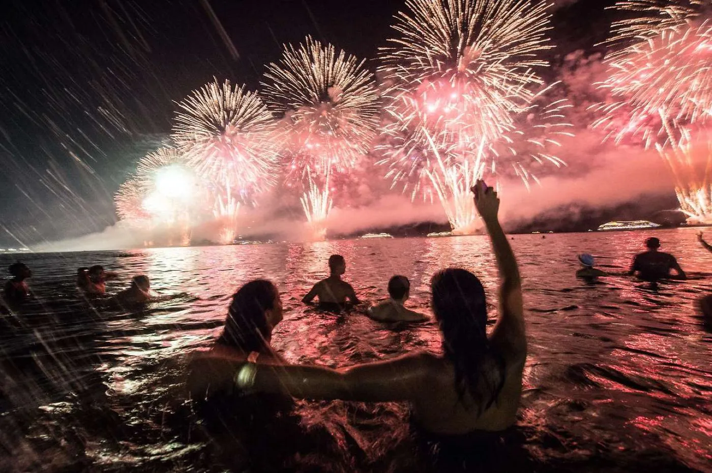 12 Of The Finest Ways To Celebrate New Year! - Hand Luggage Only - Travel, Food & Photography Blog