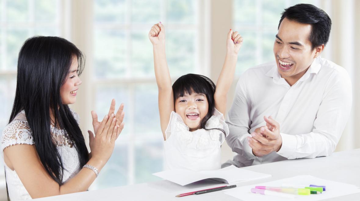 The Pitfalls of Praising Your Kids | ParentMap