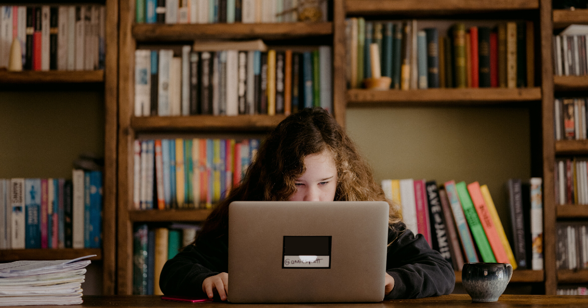Raising News-Literate Kids in the Digital Age -- Project Giving Kids