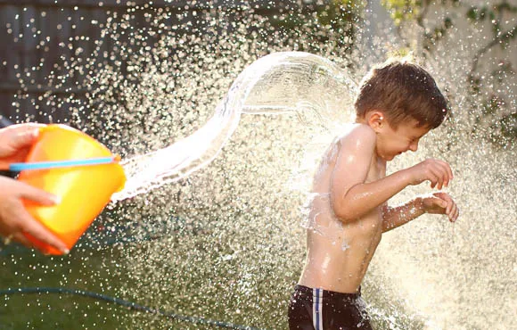 How to hug nature with your kids